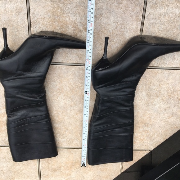 Sebastian black leather pointed toe heeled boots - Picture 9 of 14